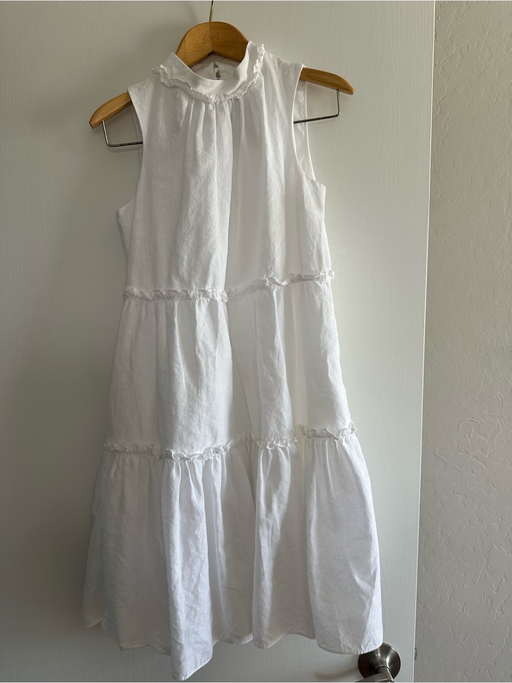Vince Camuto White Tiered Ruffle Sleeveless Midi Dress Size 2